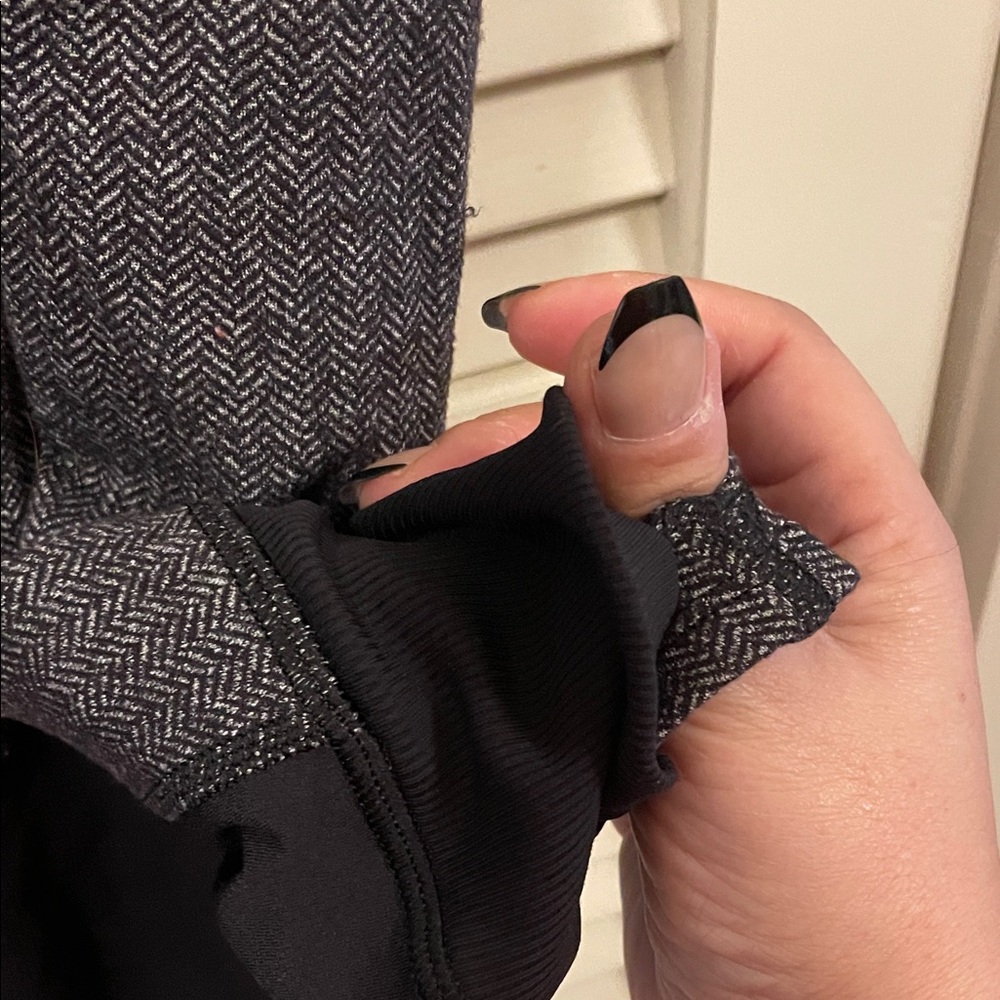 lululemon athletica Black and Gray Utility Jacket - Picture 5 of 8